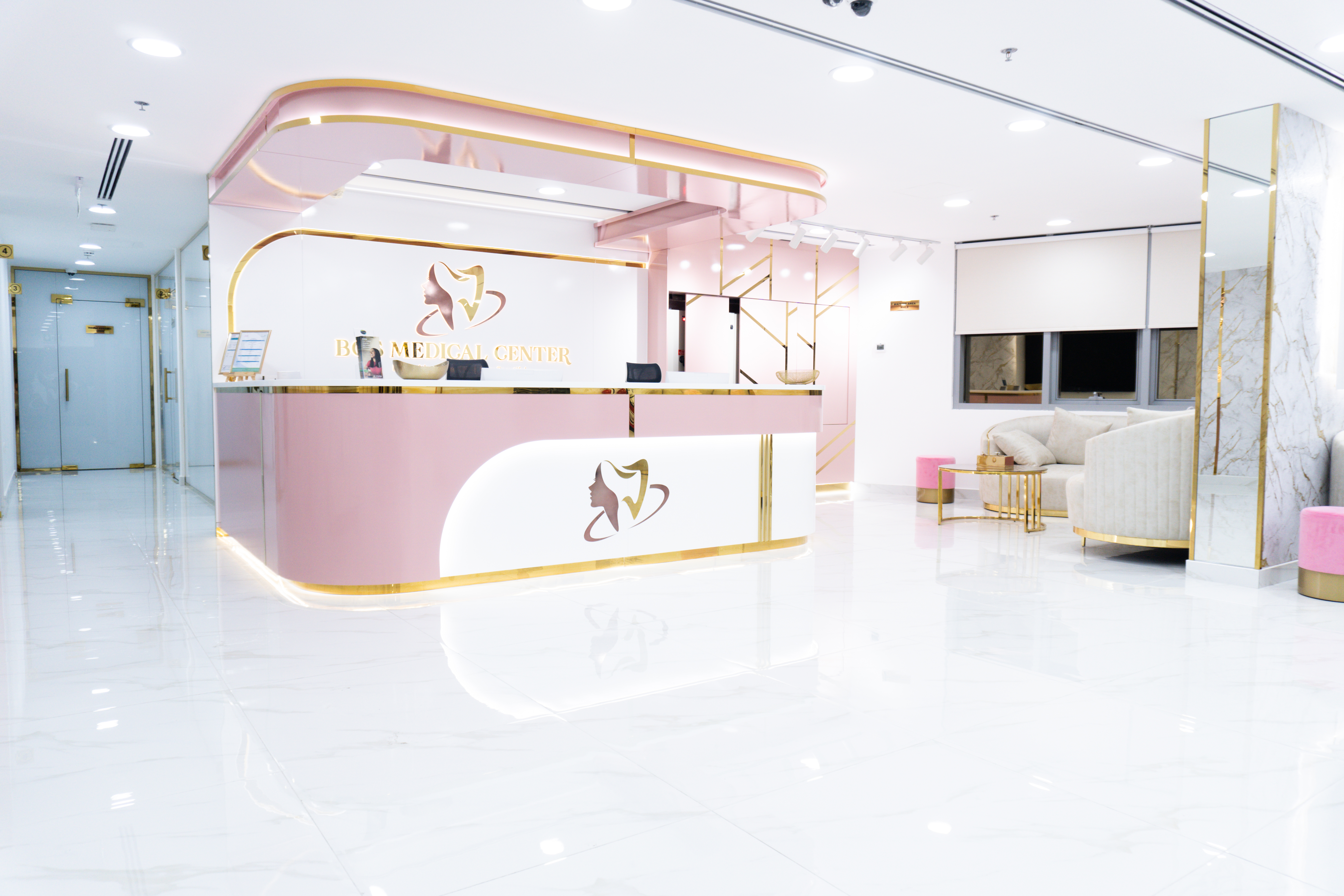 Spacious patient lounge inside BGS Medical Center